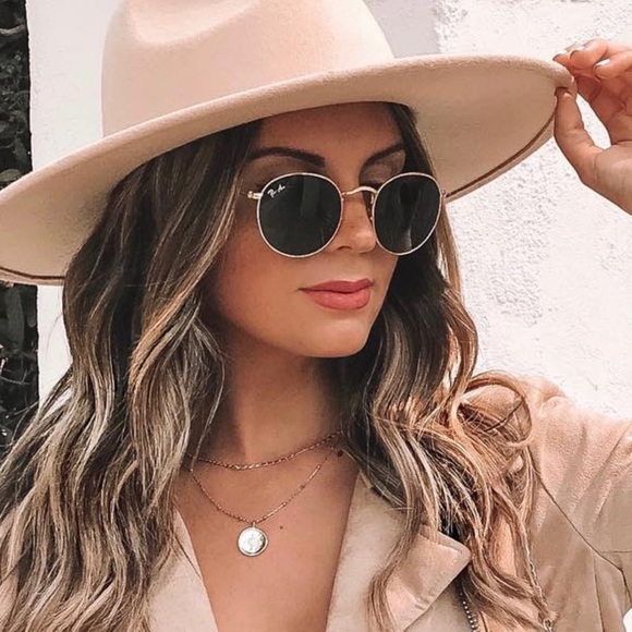 Gorjana NWT Compass Coin Necklace - Gold ✨ - Picture 12 of 12